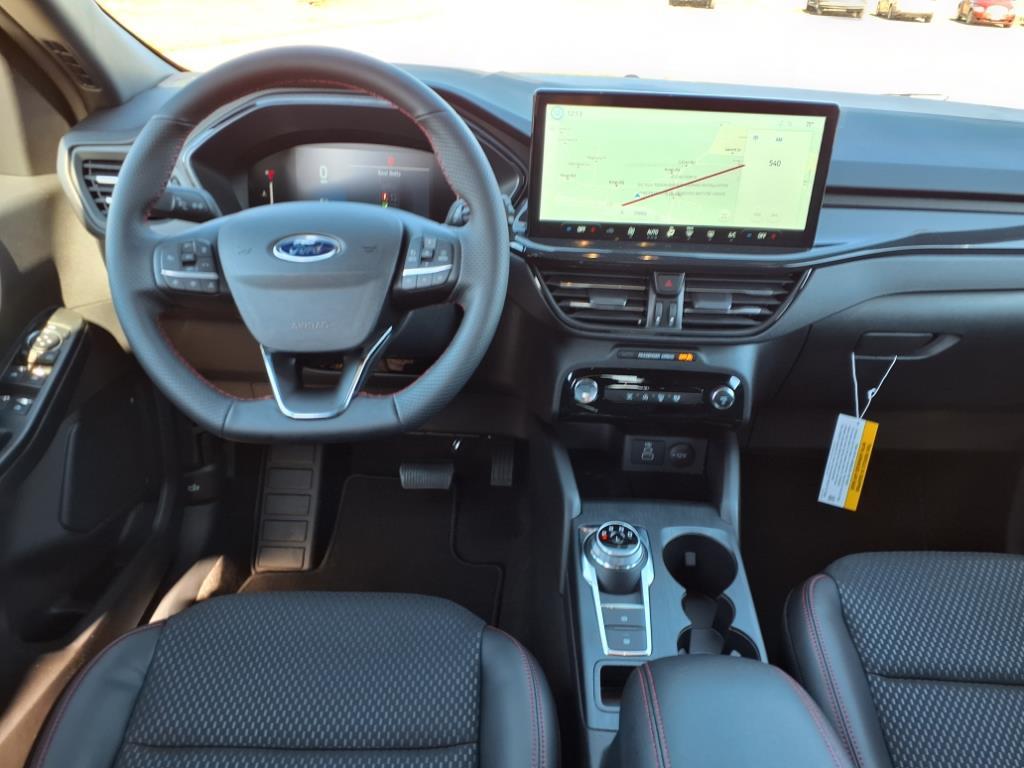 2025 Ford Escape ST-Line photo 24