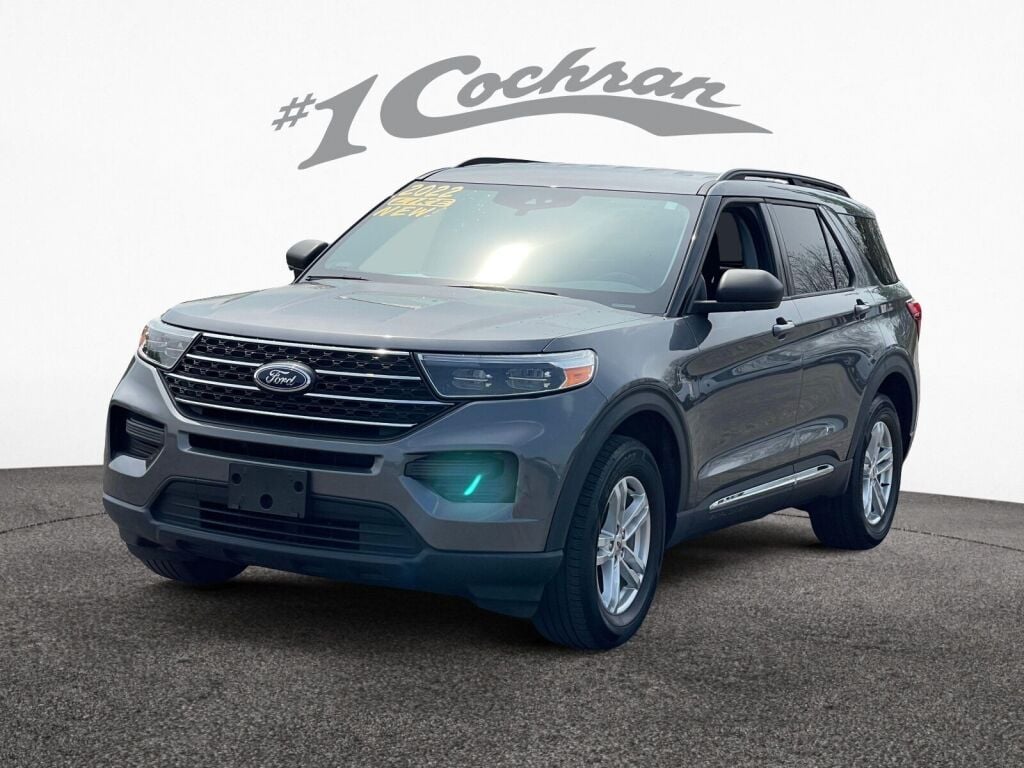 2022 Ford Explorer XLT photo 3