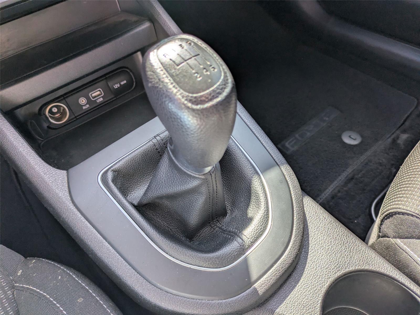 2021 Kia Forte FE photo 21
