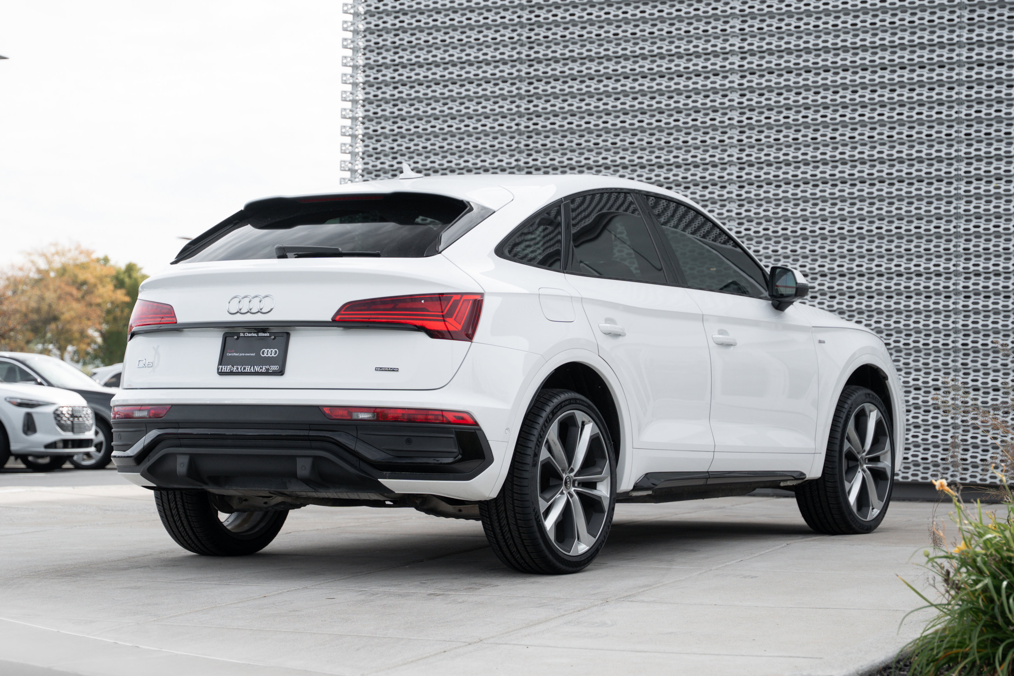 2023 Audi Q5 Sportback S line Prestige photo 2
