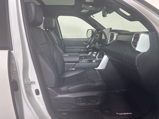 2024 Toyota Tundra Platinum photo 4