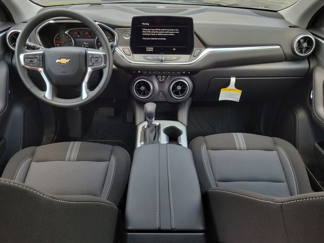 2025 Chevrolet Blazer 2LT photo 9