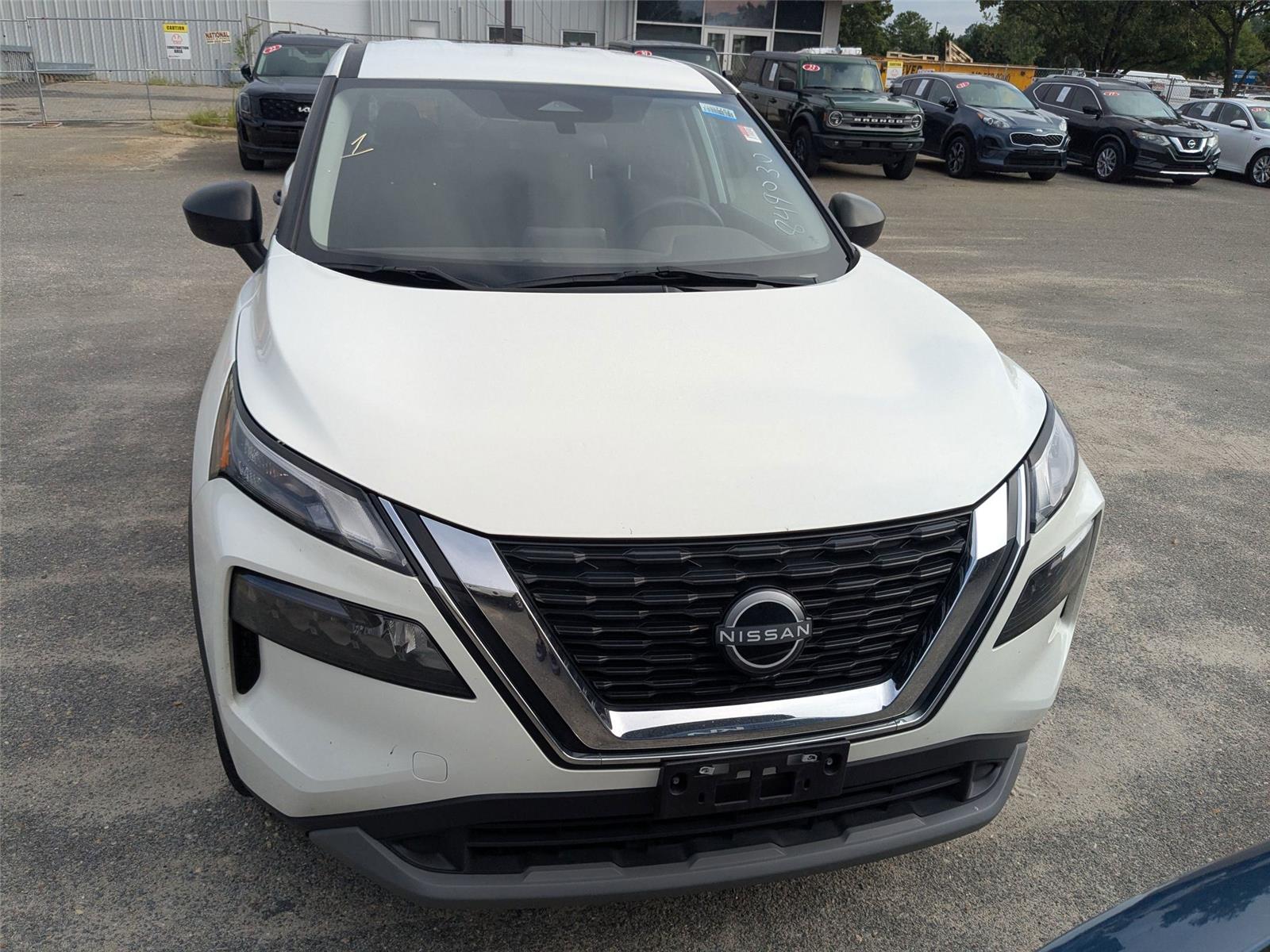 2023 Nissan Rogue S photo 2