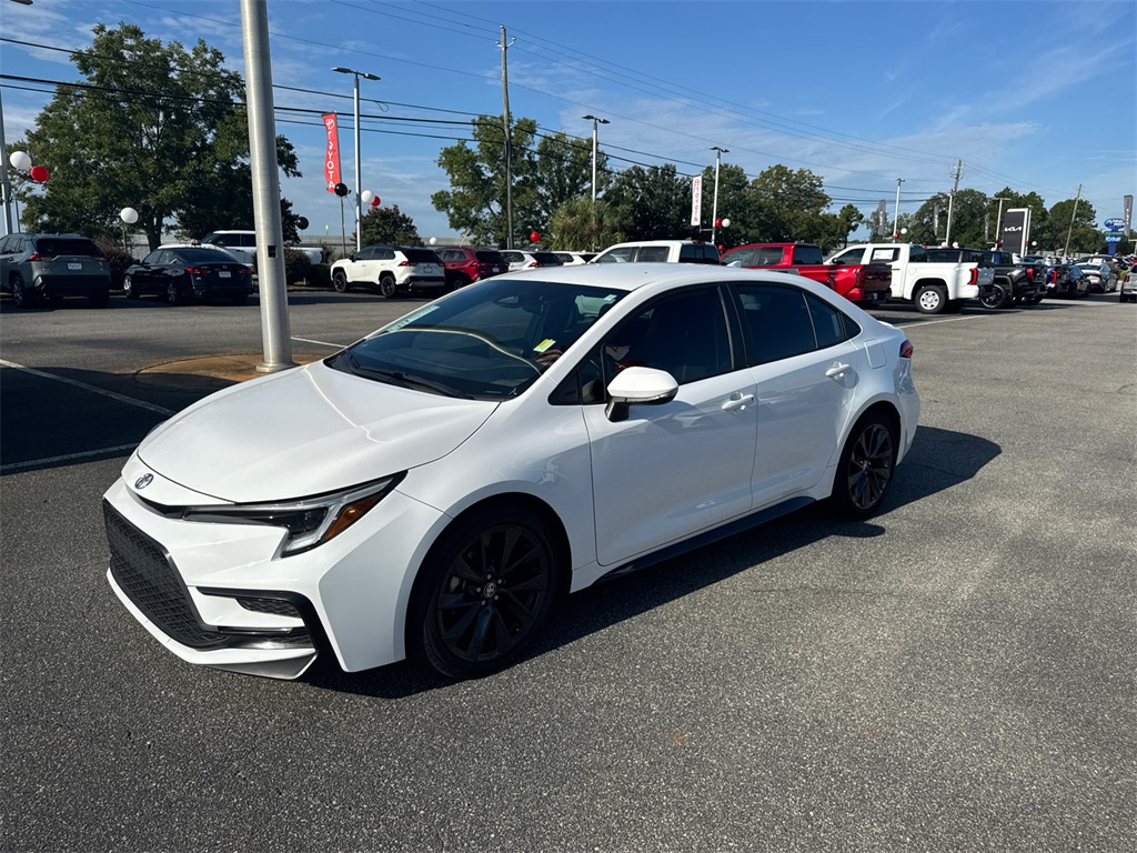 2023 Toyota Corolla SE photo 7