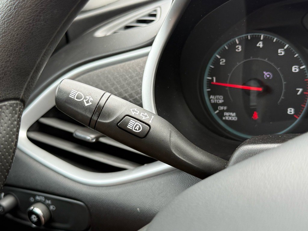 2023 Chevrolet Malibu 1LT photo 22