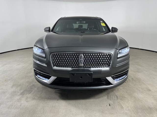 2019 Lincoln Nautilus Select photo 3