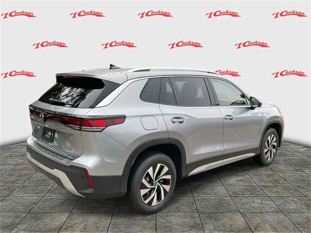 2025 Volkswagen Tiguan S photo 3