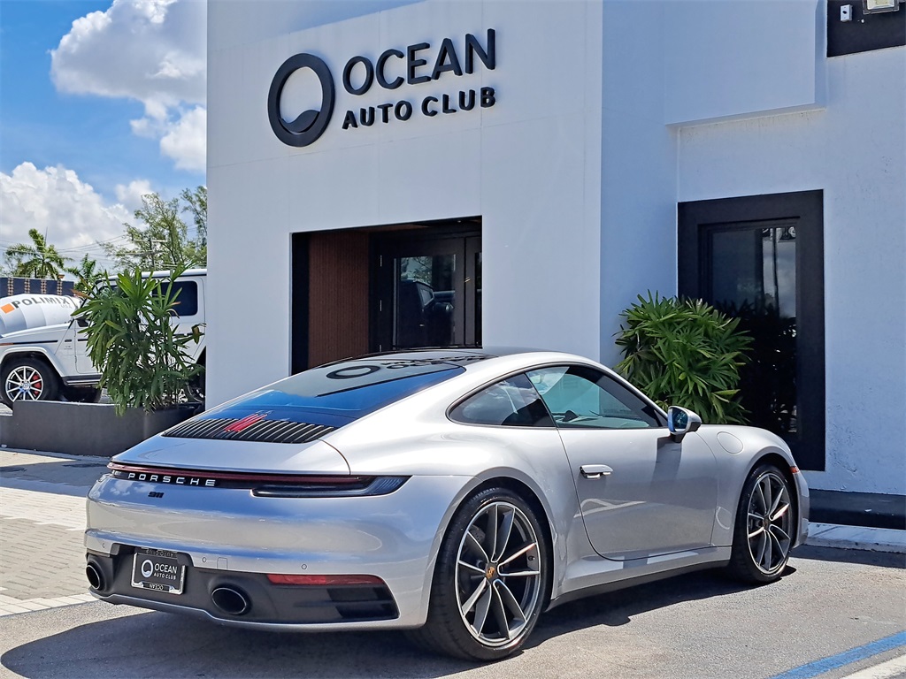 2022 Porsche 911 4 photo 4