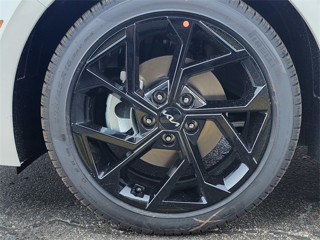 2026 Kia K5 GT-Line photo 11