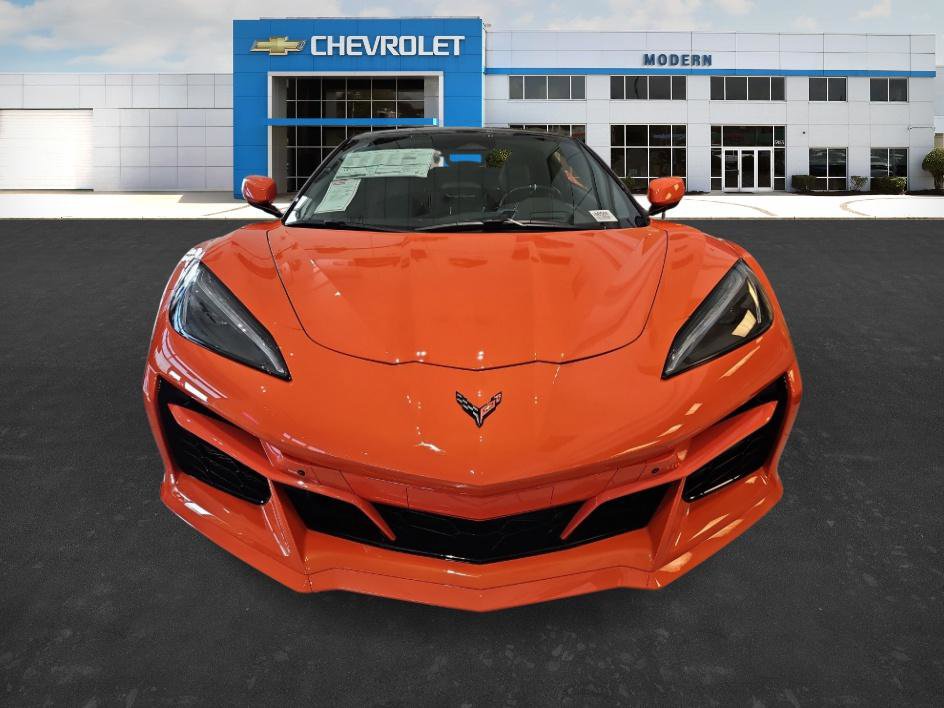 2025 Chevrolet Corvette E-Ray 3LZ photo 2