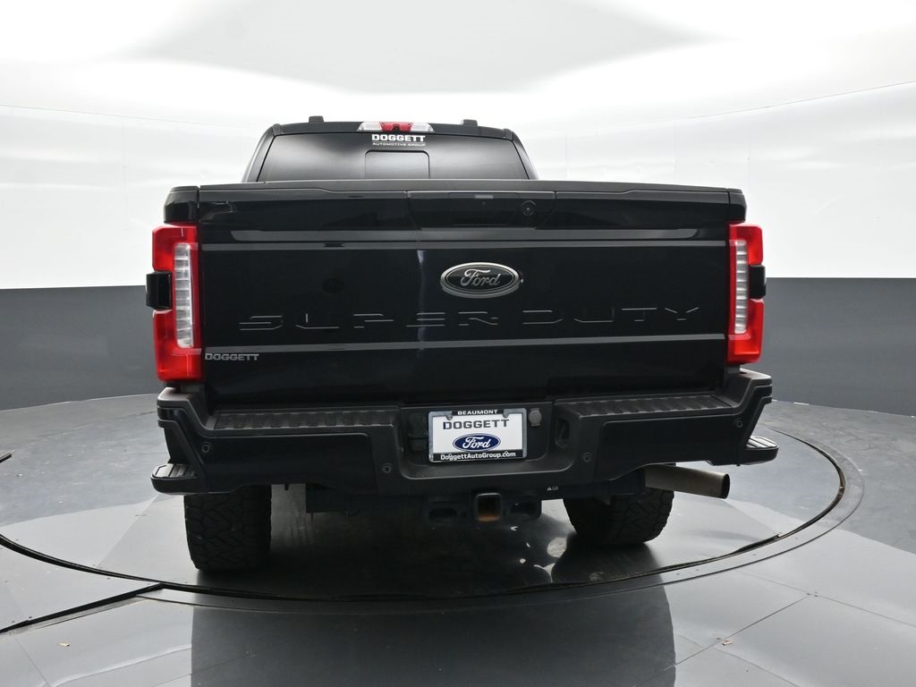 2023 Ford F-250 photo 8