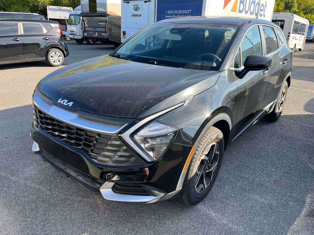 2023 Kia Sportage LX photo 4