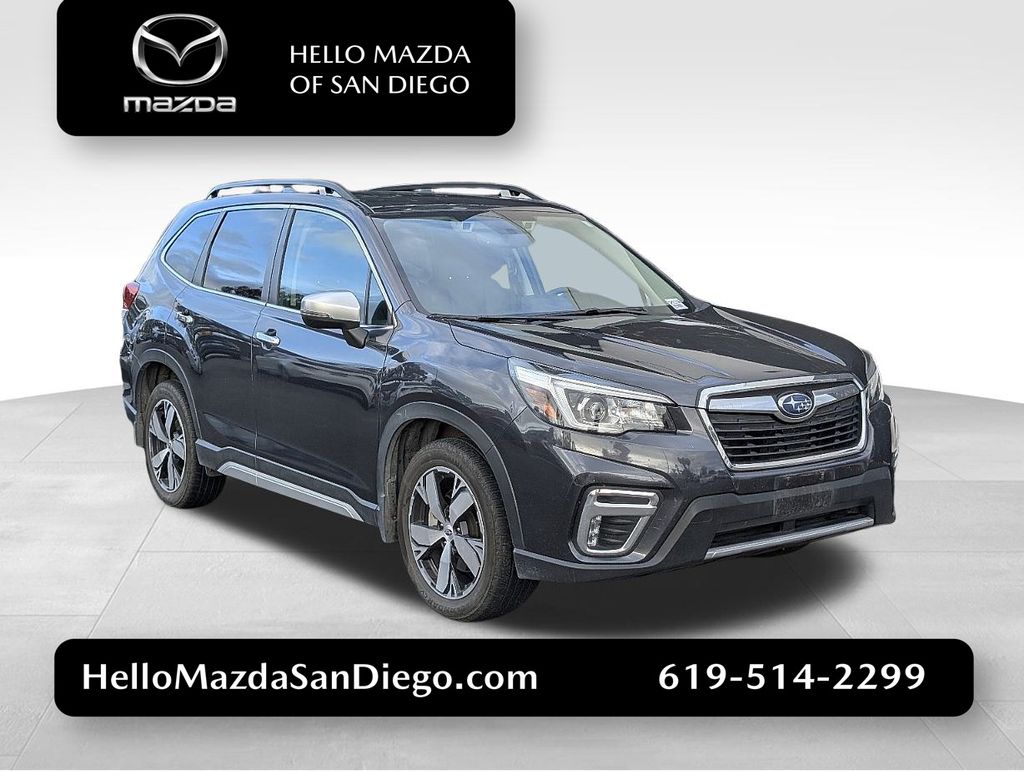 2019 Subaru Forester Touring's photo