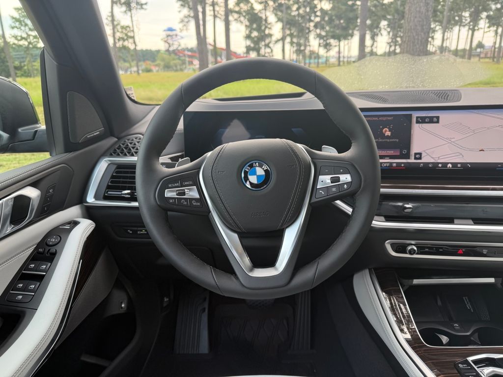 2026 Bmw X5 xDrive50e photo 2
