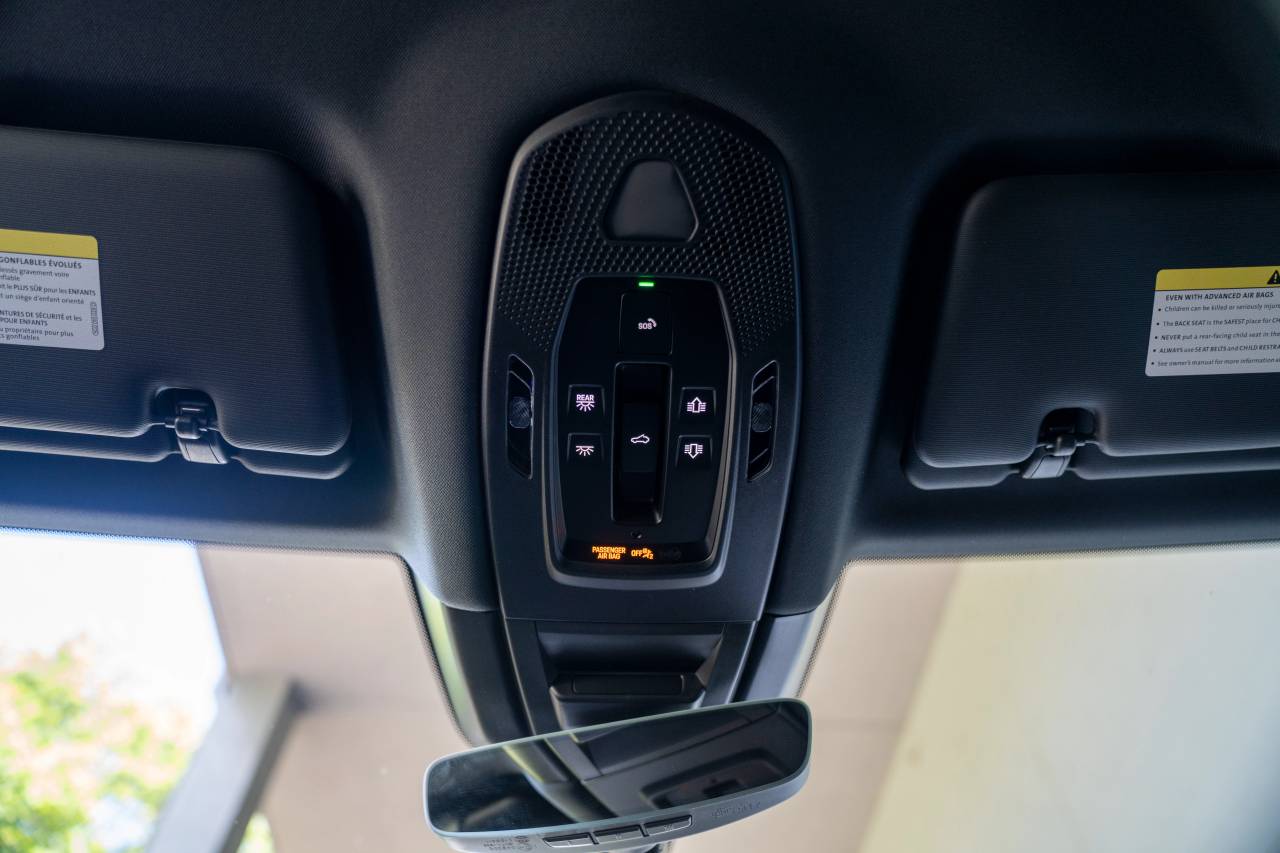2025 Porsche Cayenne S photo 22