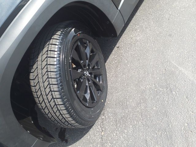 2024 Mazda CX-50 2.5 S Preferred photo 11