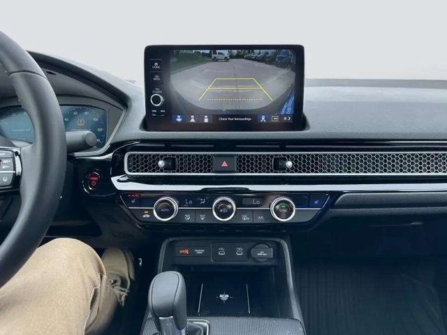 2025 Honda Civic Hybrid Sport Touring photo 19