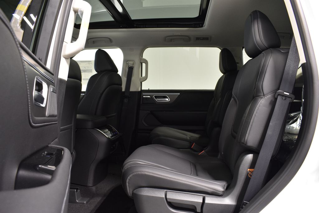 2026 Infiniti QX80 Pure photo 25