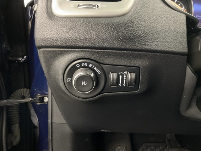 2019 Jeep Compass Latitude photo 14