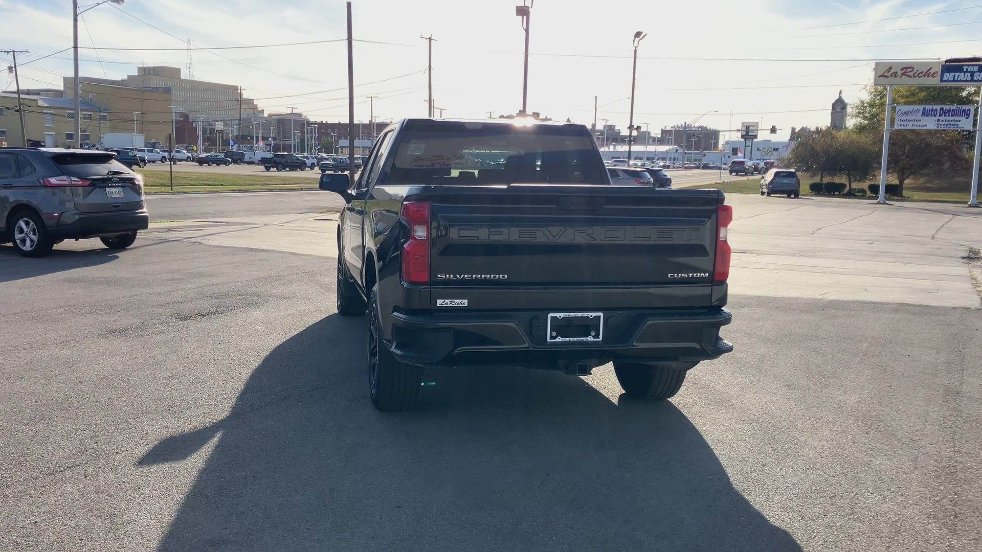 2023 Chevrolet Silverado 1500 Custom photo 28