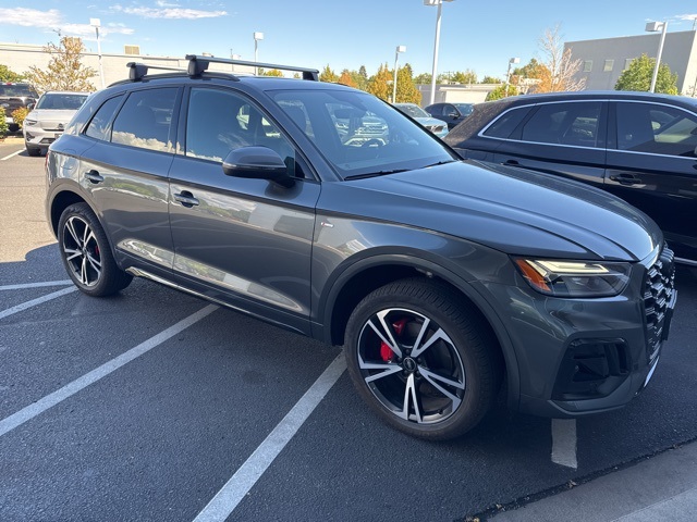 2025 Audi Q5 45 S line Premium Plus photo 3