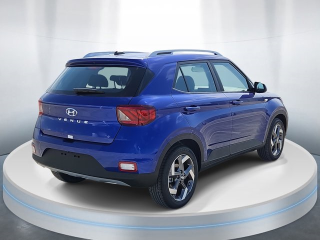 2025 Hyundai Venue Limited photo 4