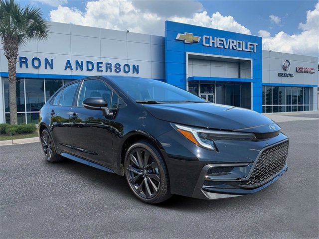 2024 Toyota Corolla SE's photo