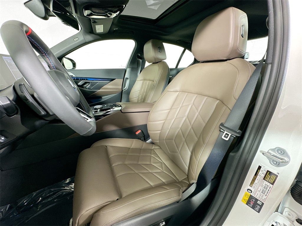 2025 Bmw i5 M60 photo 12