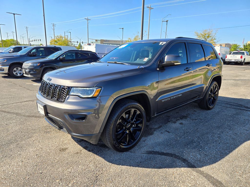 2017 Jeep Grand Cherokee Limited photo 4