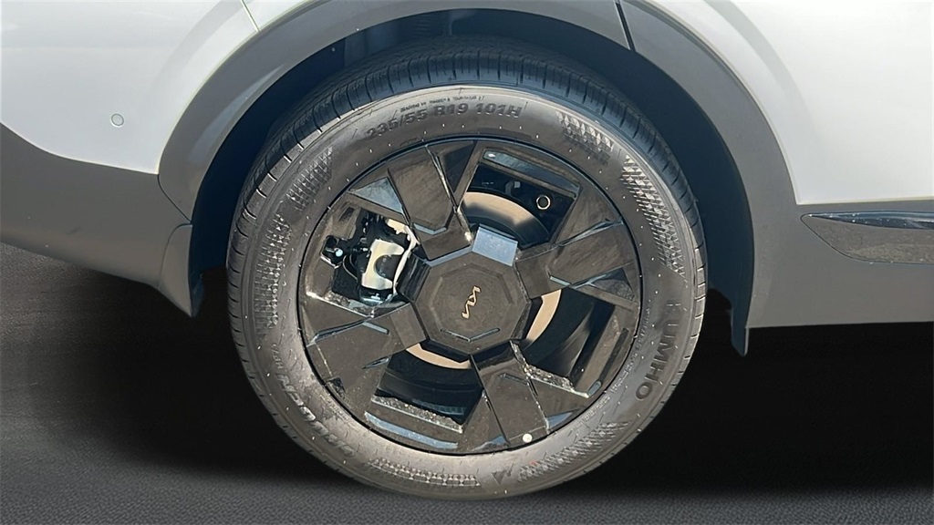2026 Kia Sportage X-Line photo 3