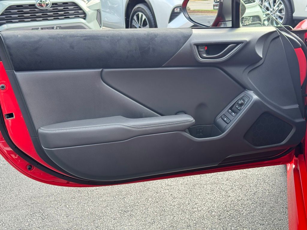 2025 Toyota GR86 Premium photo 22