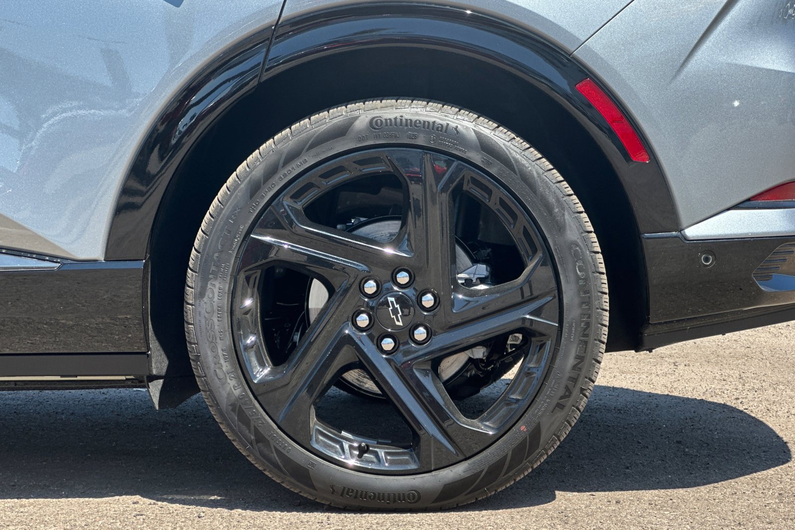 2025 Chevrolet Equinox RS photo 23