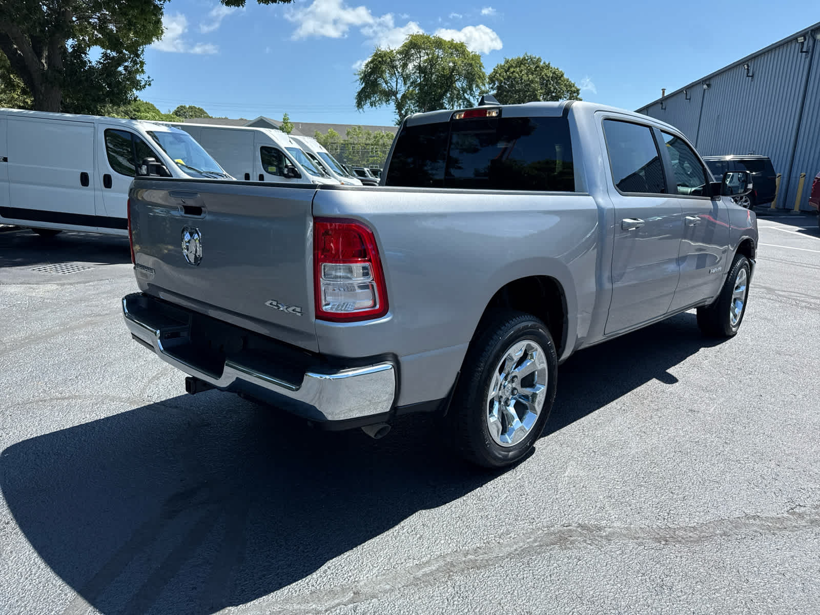 2022 Ram 1500 Big Horn photo 3