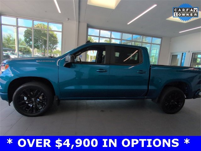 2023 Chevrolet Silverado 1500 RST photo 4