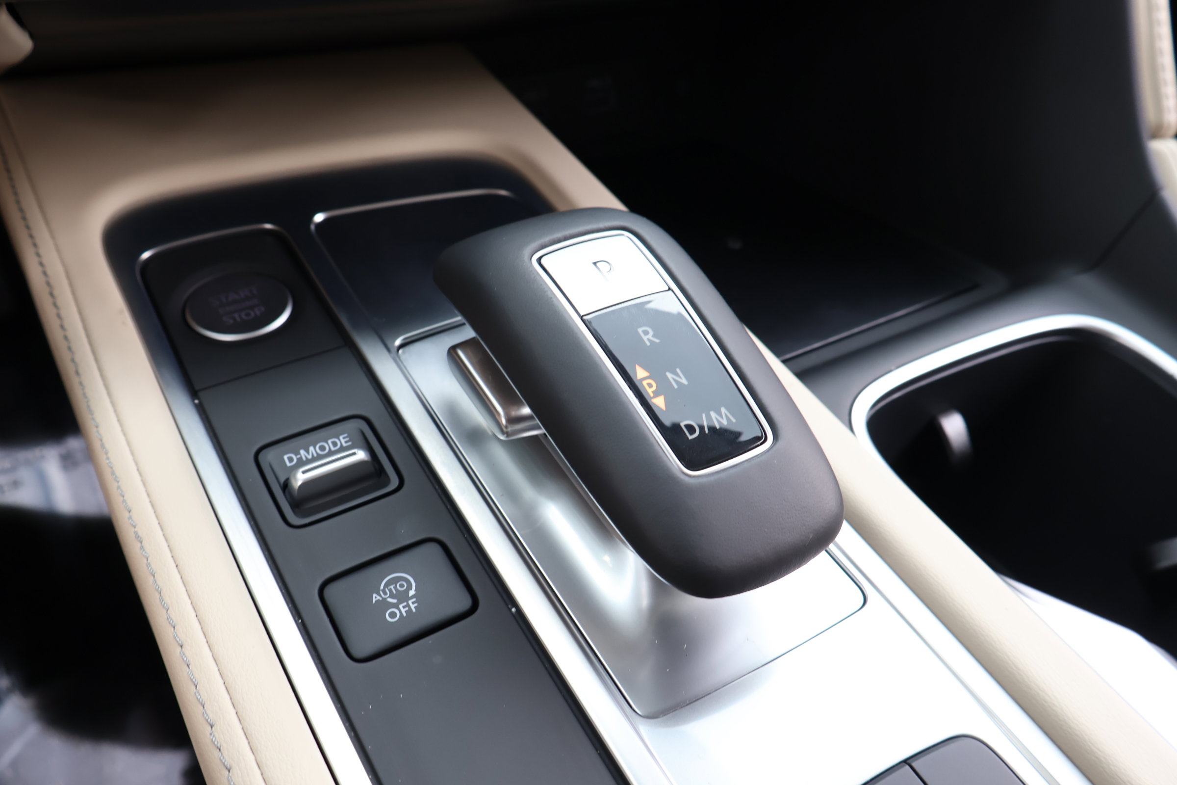 2025 Infiniti QX60 Pure photo 28