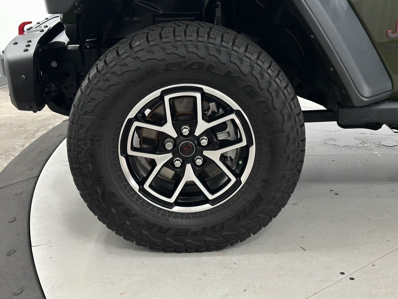 2024 Jeep Gladiator Rubicon photo 31