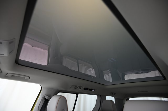2025 Volkswagen ID. Buzz photo 21