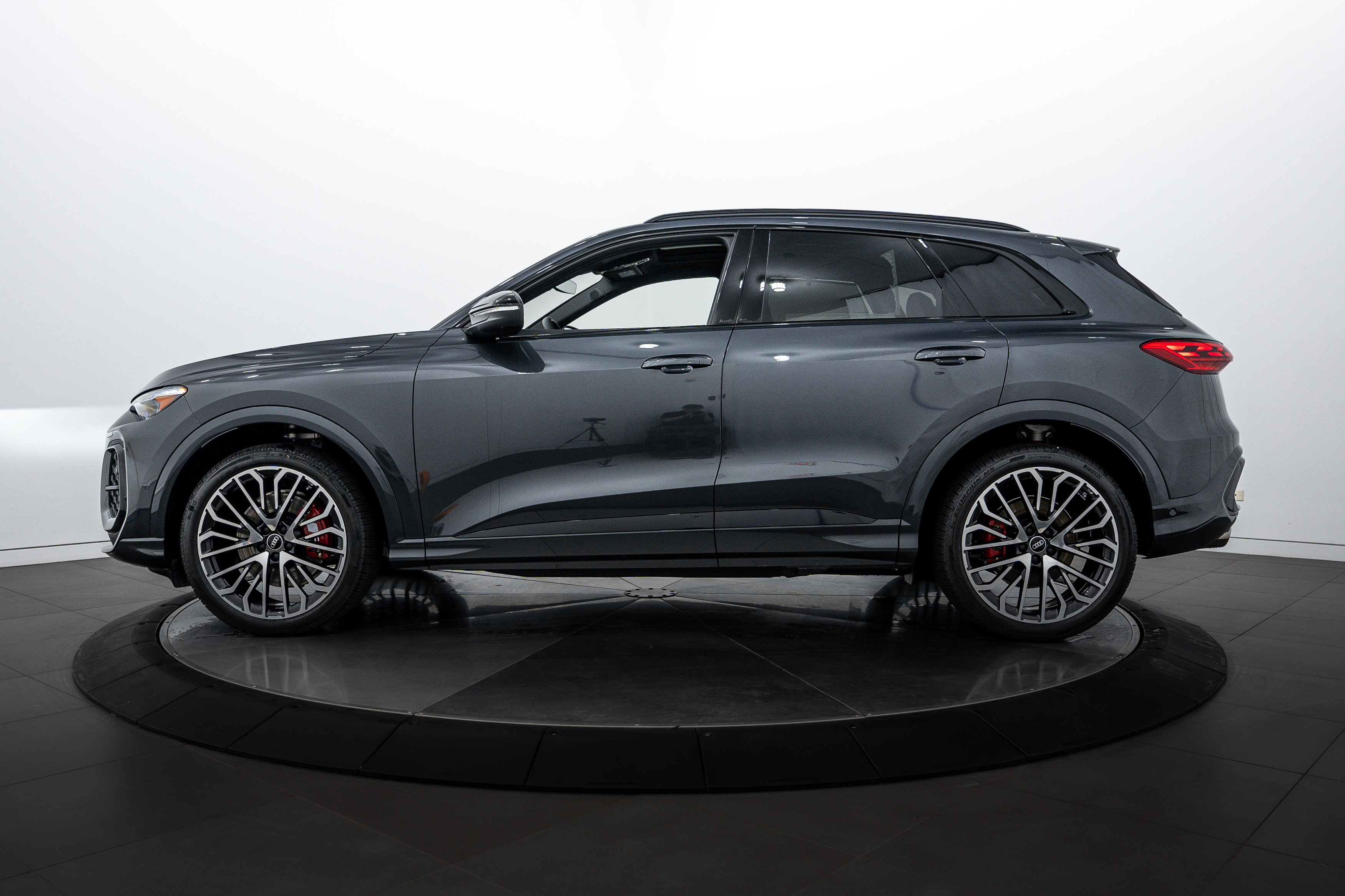 2025 Audi SQ5 Premium Plus photo 7