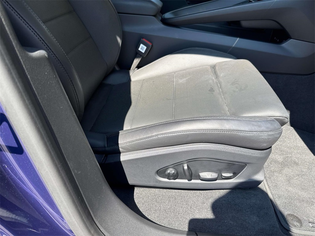 2024 Porsche Macan Electric 4 photo 16