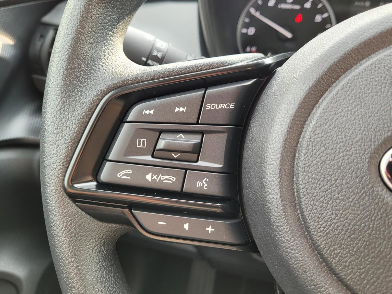 2025 Subaru Crosstrek Premium photo 6