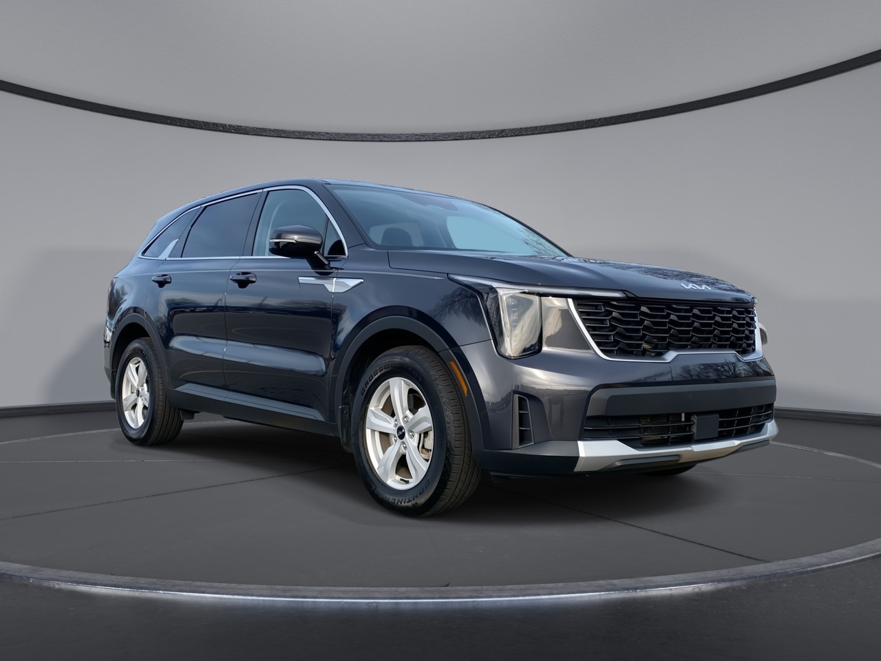 2025 Kia Sorento LX's photo