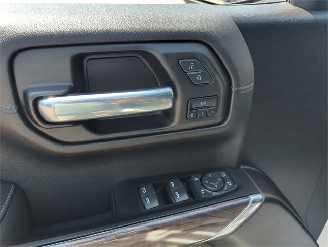 2022 Chevrolet Silverado 1500 LTZ photo 14
