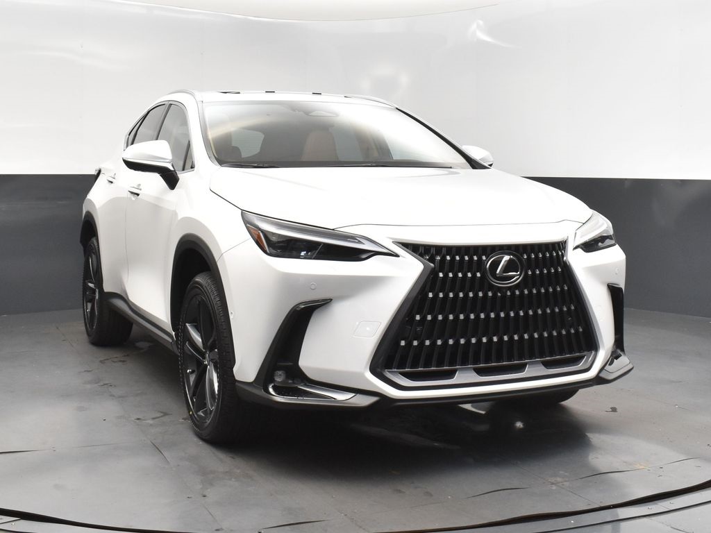 2025 Lexus NX 450h+ Luxury AWD photo 9