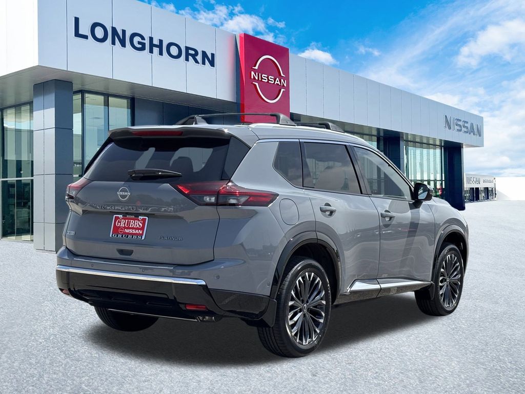 2025 Nissan Rogue Platinum photo 2