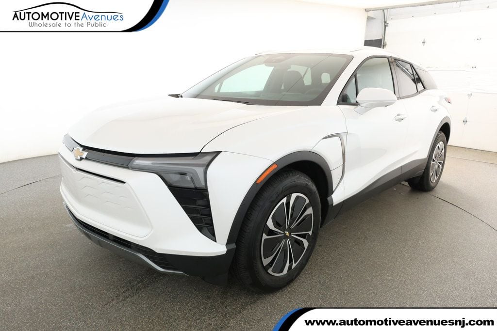 2024 Chevrolet Blazer EV LT's photo