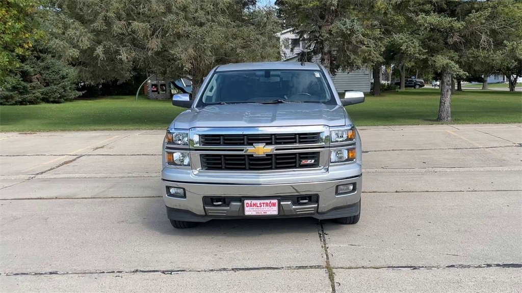 Used 2014 Chevrolet Silverado 1500 LT with VIN 3GCUKREC5EG281198 for sale in Oslo, Minnesota