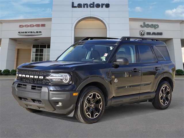2025 Ford Bronco Sport Outer Banks's photo