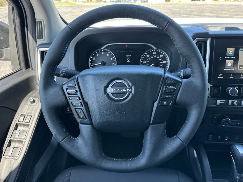 2025 Nissan Frontier SV photo 16