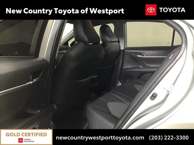 2023 Toyota Camry SE photo 16
