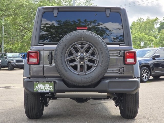 2025 Jeep Wrangler Sport S photo 21